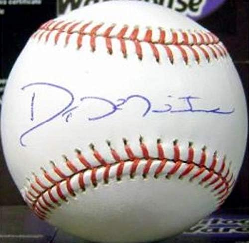 D.J. Mitchell autografirani bejzbol - autogramirani bejzbol